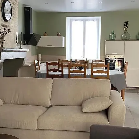 Maison Charmante Aux Riceys Avec Cour Exterieure Holiday home *