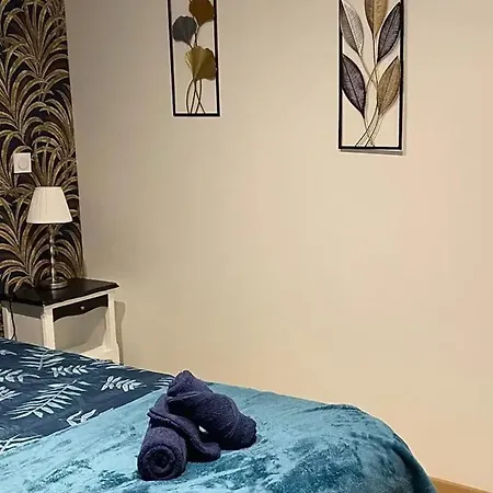 別荘 Maison Charmante Aux Riceys Avec Cour Exterieure *